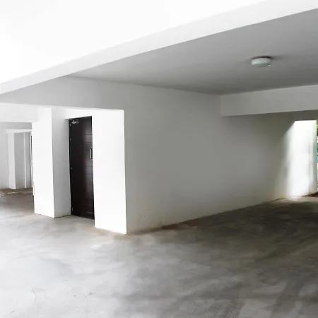 Apartment Zise Central Larnaca